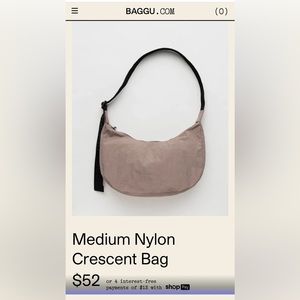 BAGGU medium nylon crescent bag
